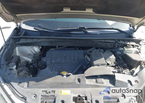 2015 Toyota Highlander Le Plus V6 from USA, damaged, VIN 5TDBKRFH9FS163594